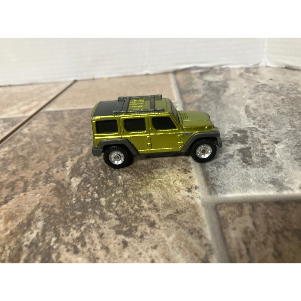 Majorette Jeep Rescue 2004 Diecast Toy Vehicle Green